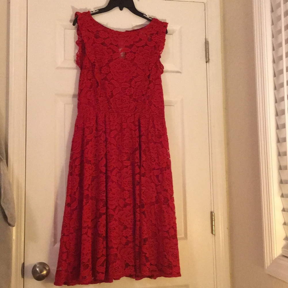 Red lace overlay above the knee dress